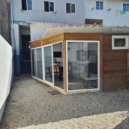 Casa Vale Ecotainer Vandrarhem Lisboa Exteriör bild