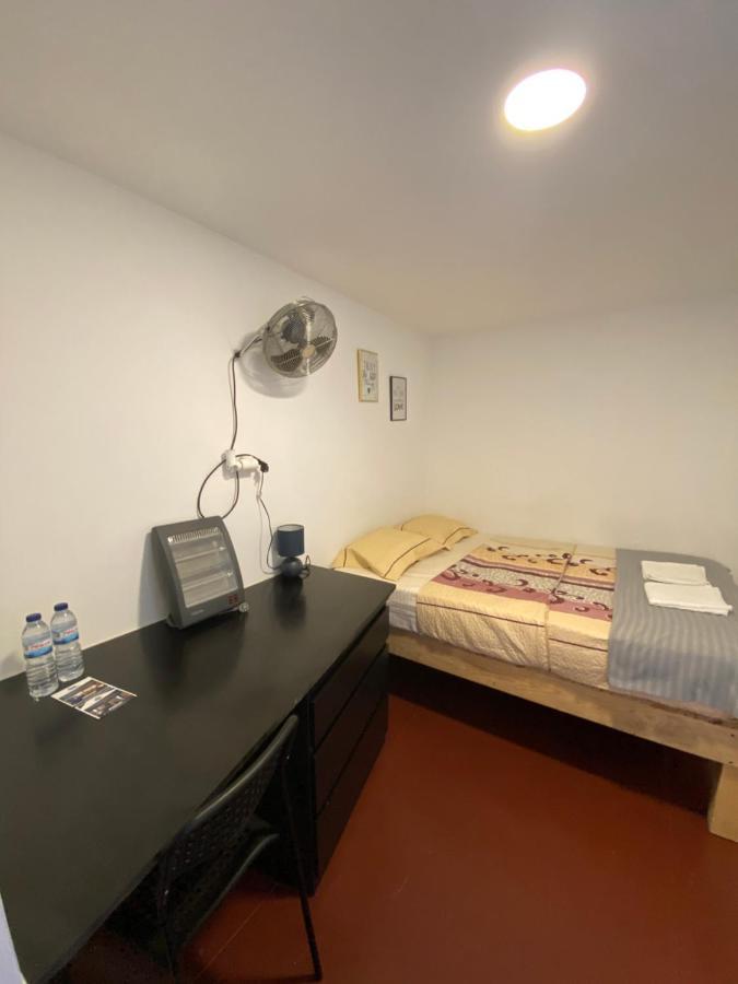Casa Vale Ecotainer Vandrarhem Lisboa Exteriör bild