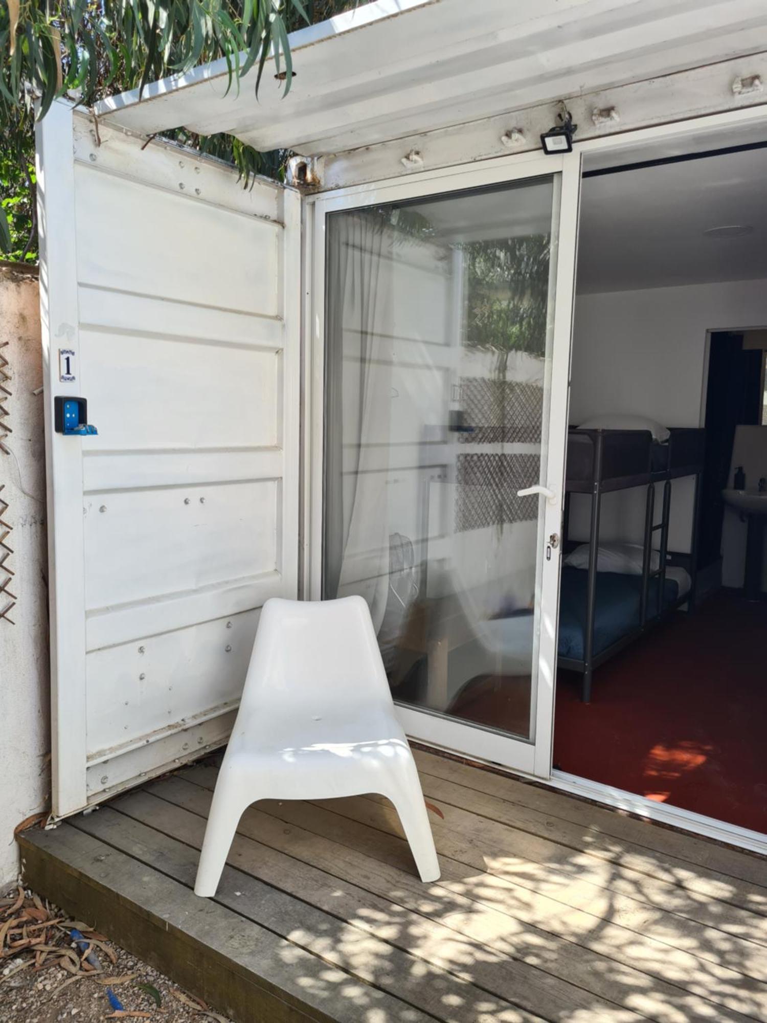 Casa Vale Ecotainer Vandrarhem Lisboa Rum bild