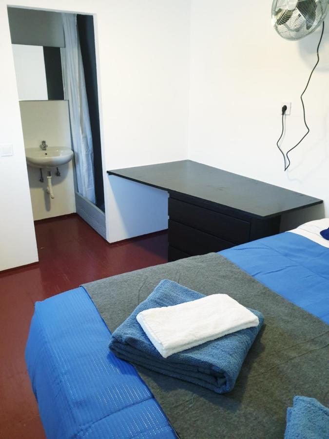 Casa Vale Ecotainer Vandrarhem Lisboa Exteriör bild