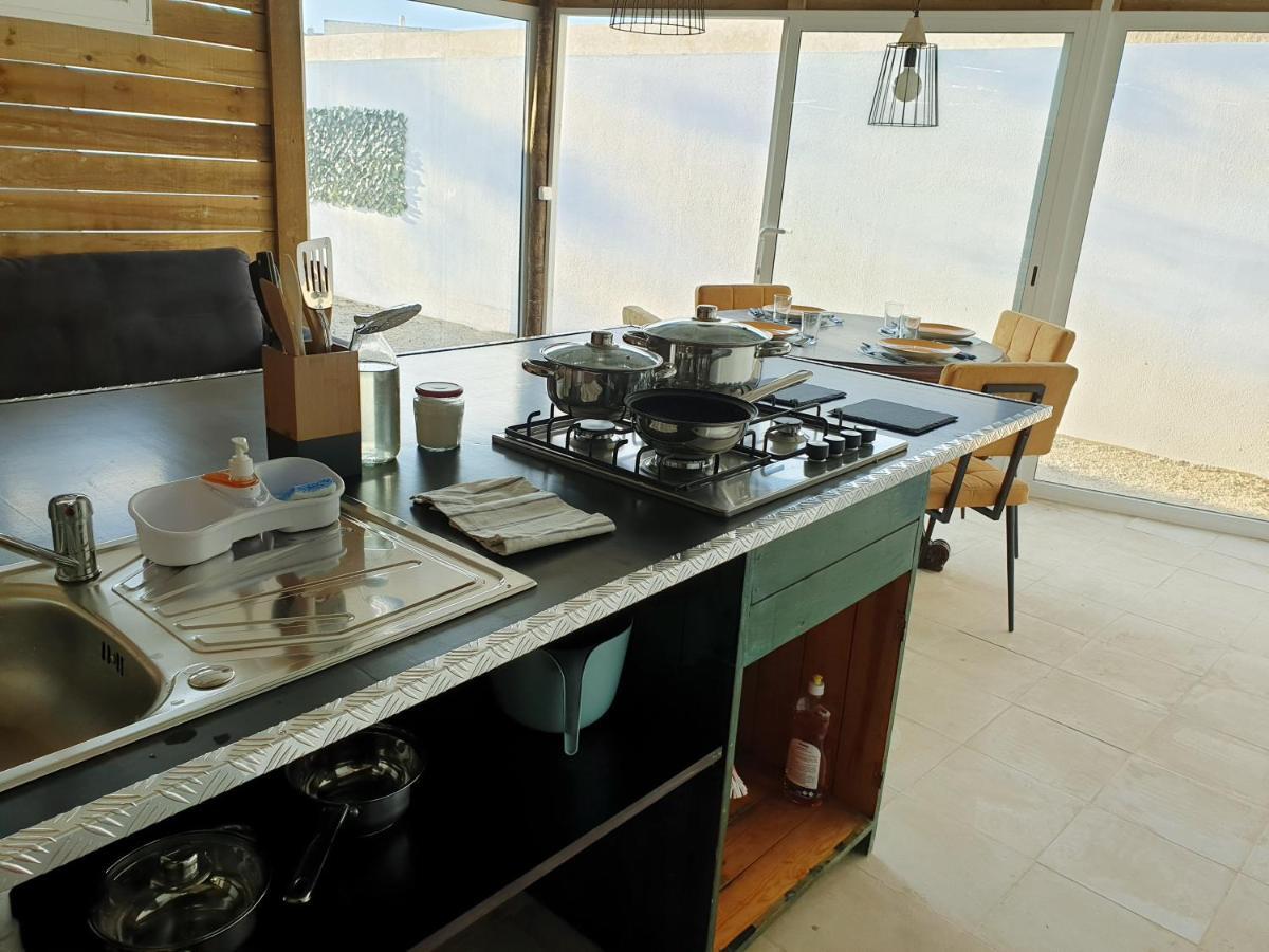 Casa Vale Ecotainer Vandrarhem Lisboa Exteriör bild