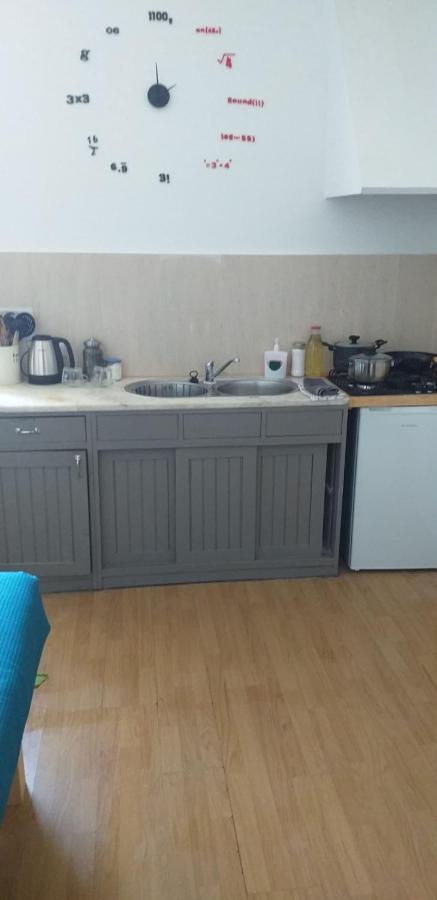 Casa Vale Ecotainer Vandrarhem Lisboa Exteriör bild